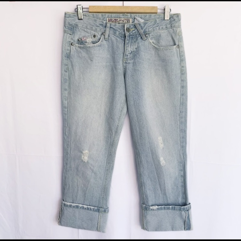 Mudd Women Light Wash Cuffed Capri Jeans Size 9